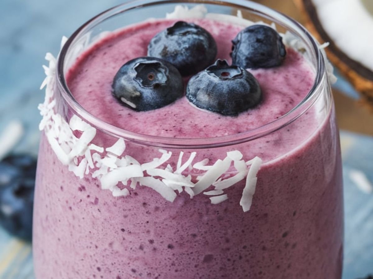 Blueberry Coconut Smoothie for Weight Loss