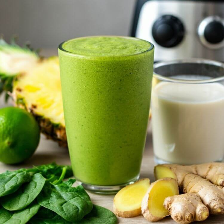 Spinach & Pineapple Metabolism Booster