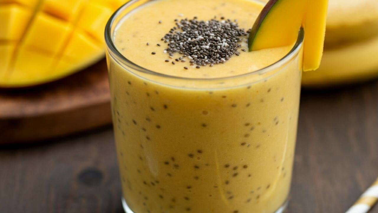 Mango Banana Smoothie Recipe for Weight Loss