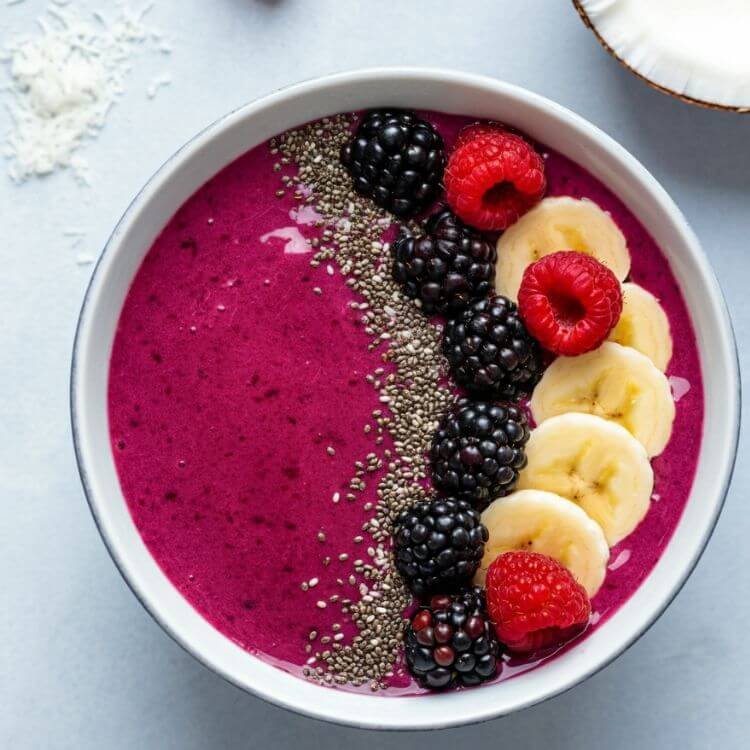 Berry Blast Breakfast Bowl Smoothie