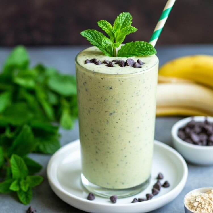 Mint Chocolate Chip Banana Protein Smoothie