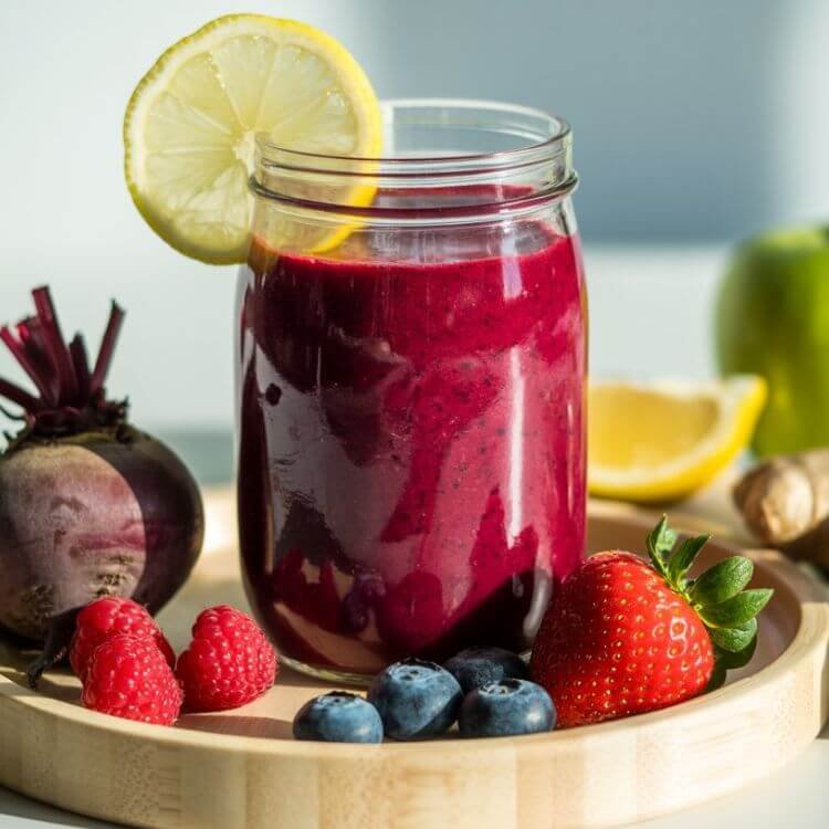 Beet & Berry Detox Smoothie