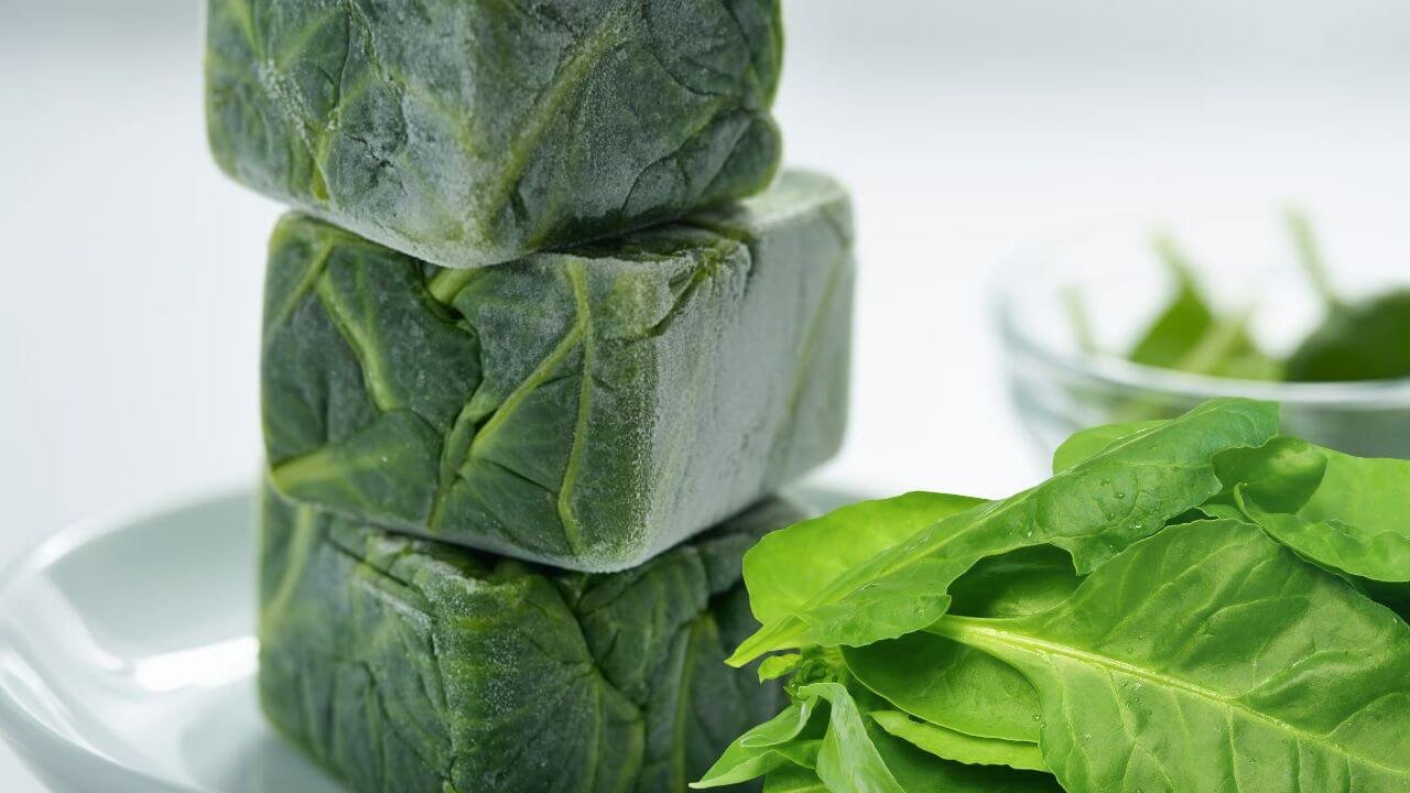 How to Freeze Spinach for Smoothies